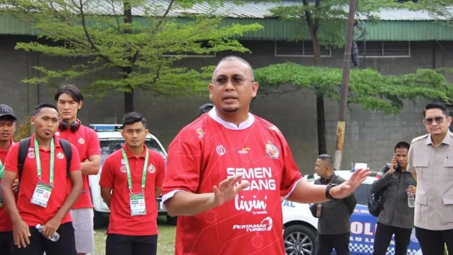 Kode Keras Mengarah ke Padang: Bernardo Tavares Dikabarkan Merapat ke Semen Padang FC?