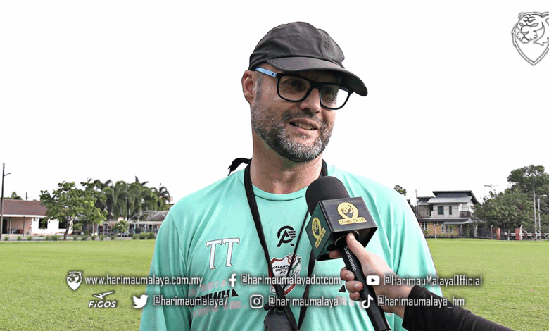 Kontrak Singkat Tomas Trucha di PSM Makassar: Strategi Transisi dan Kehati-hatian Manajemen Kontrak Singkat Tomas Trucha di PSM Makassar: Strategi Transisi dan Kehati-hatian Manajemen