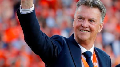 Louis Van Gaal Dikaitkan dengan Kursi Pelatih Timnas Indonesia: Harapan dan Spekulasi Mencuat