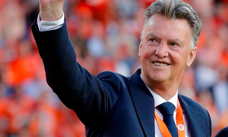 Louis Van Gaal Dikaitkan dengan Kursi Pelatih Timnas Indonesia: Harapan dan Spekulasi Mencuat Louis Van Gaal Dikaitkan dengan Kursi Pelatih Timnas Indonesia: Harapan dan Spekulasi Mencuat