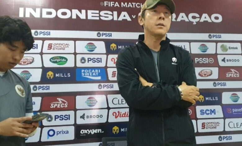 Mantan Asisten Shin Tae Yong Ungkap Dugaan Pemain Pura-pura Cedera saat Hadapi China: Pengkhianatan di Lapangan Hijau? Mantan Asisten Shin Tae Yong Ungkap Dugaan Pemain Pura-pura Cedera saat Hadapi China: Pengkhianatan di Lapangan Hijau?