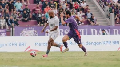 Persik Imbang Tanpa Gol Kontra PSM di Babak Pertama, Diwarnai Kartu Merah Novri Setiawan