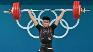 Rizki Juniansyah Ukir Sejarah, Raih Dua Emas dan Pecahkan Rekor Dunia di IWF World Championship 2025