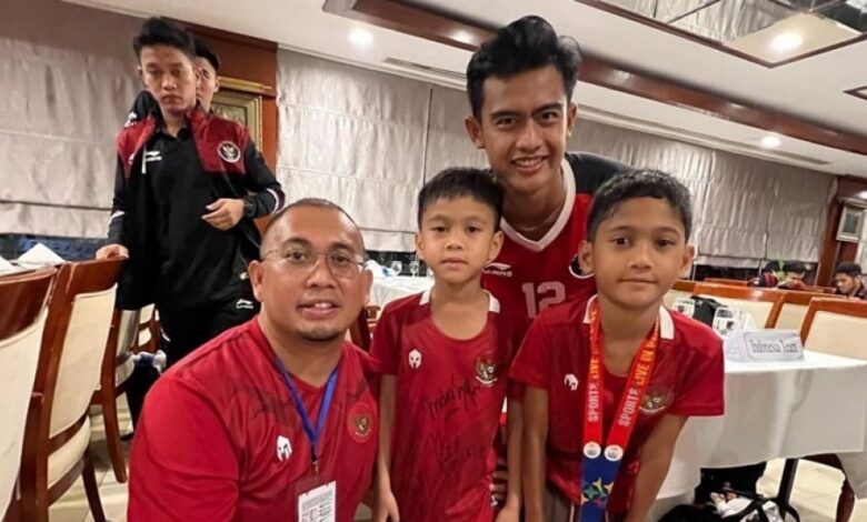 Siapa Susie Hatadji: Arsitek di Balik Layar Timnas Indonesia yang Jadi Sorotan Siapa Susie Hatadji: Arsitek di Balik Layar Timnas Indonesia yang Jadi Sorotan