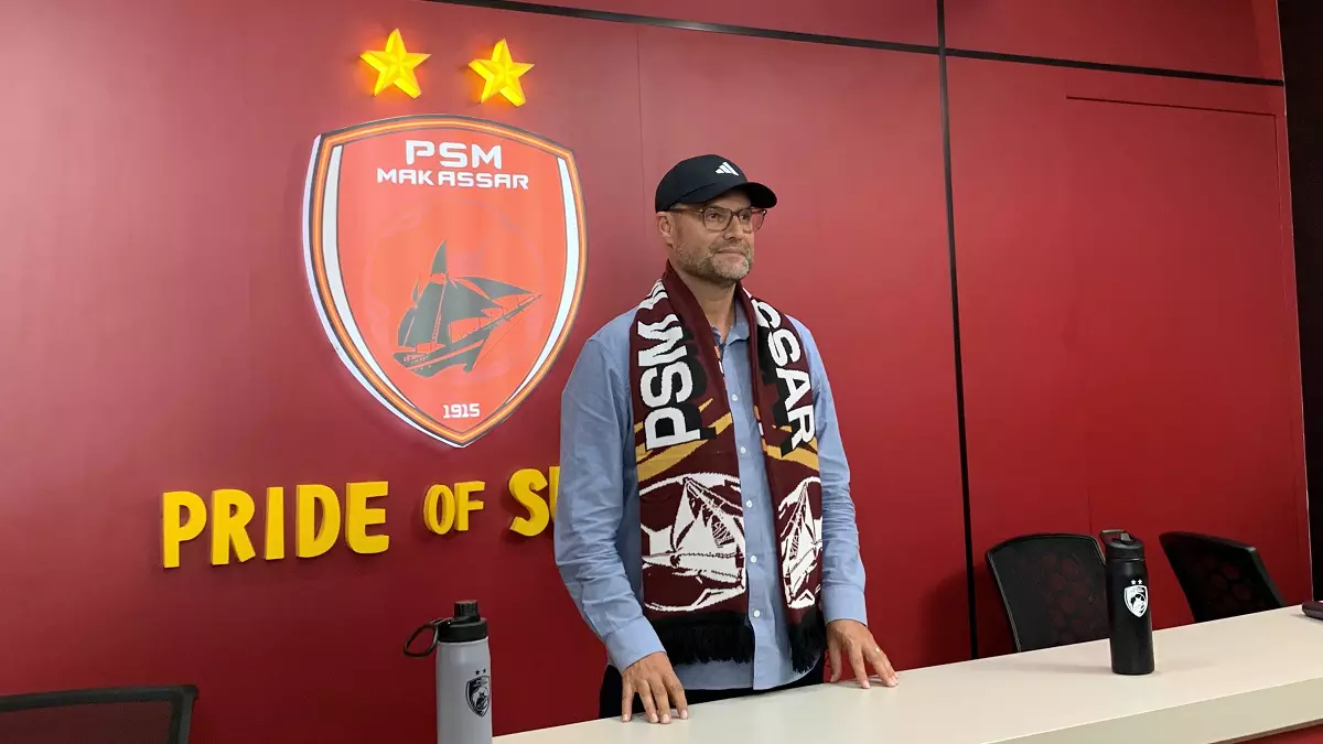 Tomas Trucha Resmi Nakhodai PSM Makassar: Target 5 Besar Jadi Beban di Pundak Sang Pelatih Tomas Trucha Resmi Nakhodai PSM Makassar: Target 5 Besar Jadi Beban di Pundak Sang Pelatih