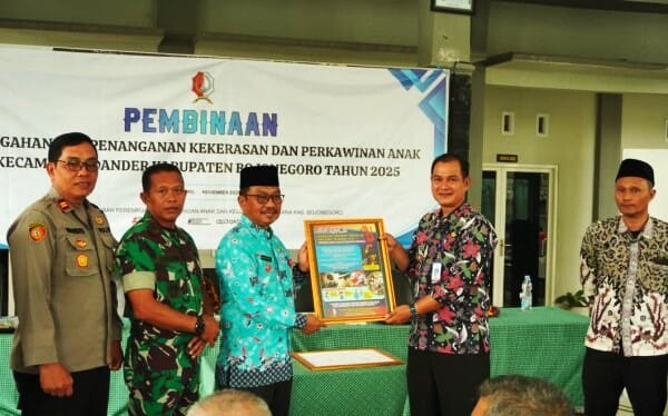 Pemkab Bojonegoro Gelar Sosialisasi Pencegahan dan Penanganan Kekerasan Anak dan Pencegahan Perkawinan Anak, di Dander
