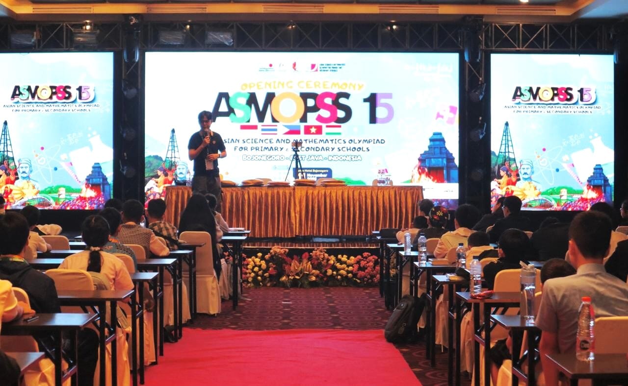 Peserta ASMOPSS Dari 6 Negara Antusias Berkompetisi Bidang Sains dan Matematika, Digelar di Bojonegoro