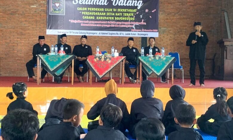 SH Terate Cabang Bojonegoro, Resmi Buka Program Latihan Pencak Silat ‘Pendekar Cilik SH Terate’ SH Terate Cabang Bojonegoro, Resmi Buka Program Latihan Pencak Silat ‘Pendekar Cilik SH Terate’
