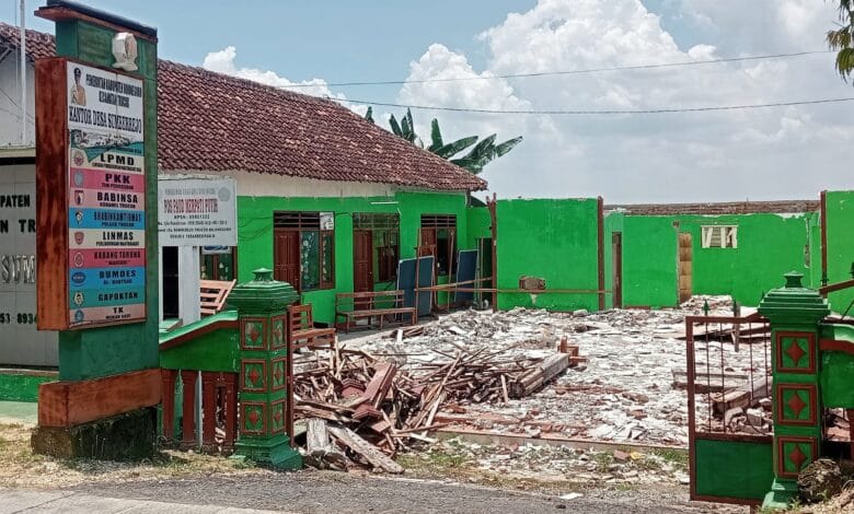Sudah Sesuai Aturan, Lelang Kayu Jati Bekas Bangunan Balai Desa Sumberjo, Trucuk