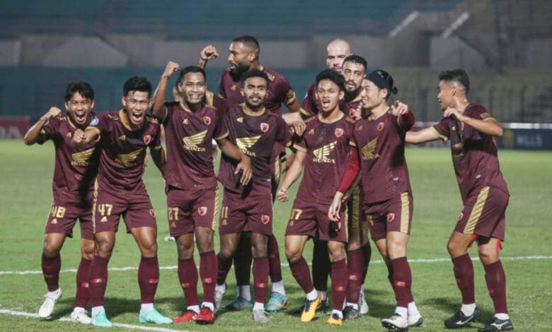 Adaptasi Taktik Jadi Kunci: PSM Makassar Berjuang Implementasikan Gaya Ball Possession Tomas Trucha Adaptasi Taktik Jadi Kunci: PSM Makassar Berjuang Implementasikan Gaya Ball Possession Tomas Trucha