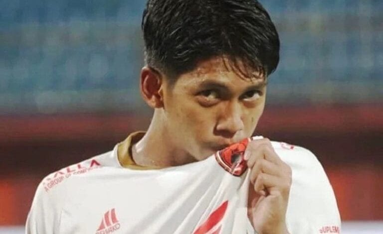 Ananda Raehan: Pilar Potensial Lini Tengah Garuda Muda di SEA Games 2025 Ananda Raehan: Pilar Potensial Lini Tengah Garuda Muda di SEA Games 2025