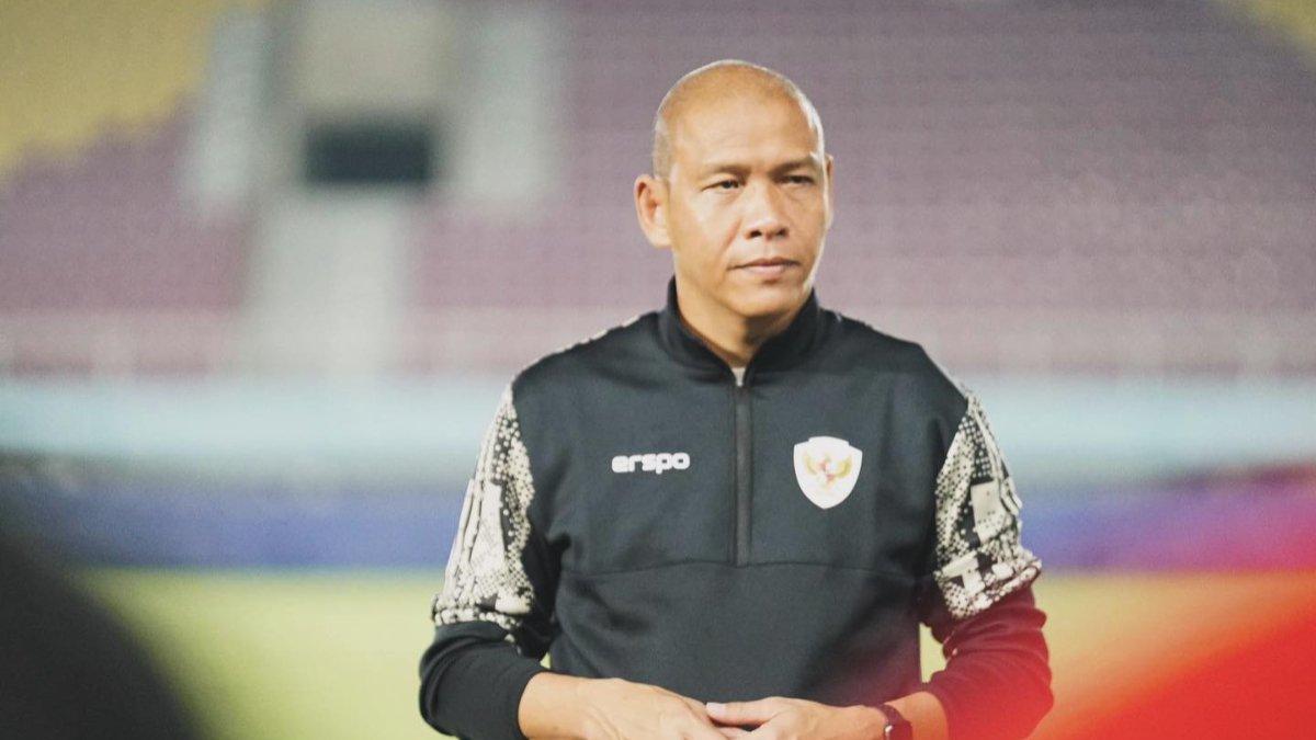 Nova Arianto Ungkap Permintaan Maaf Mendalam Usai Timnas Indonesia U-17 Gagal Lolos Fase Gugur Piala Dunia U-17 2025