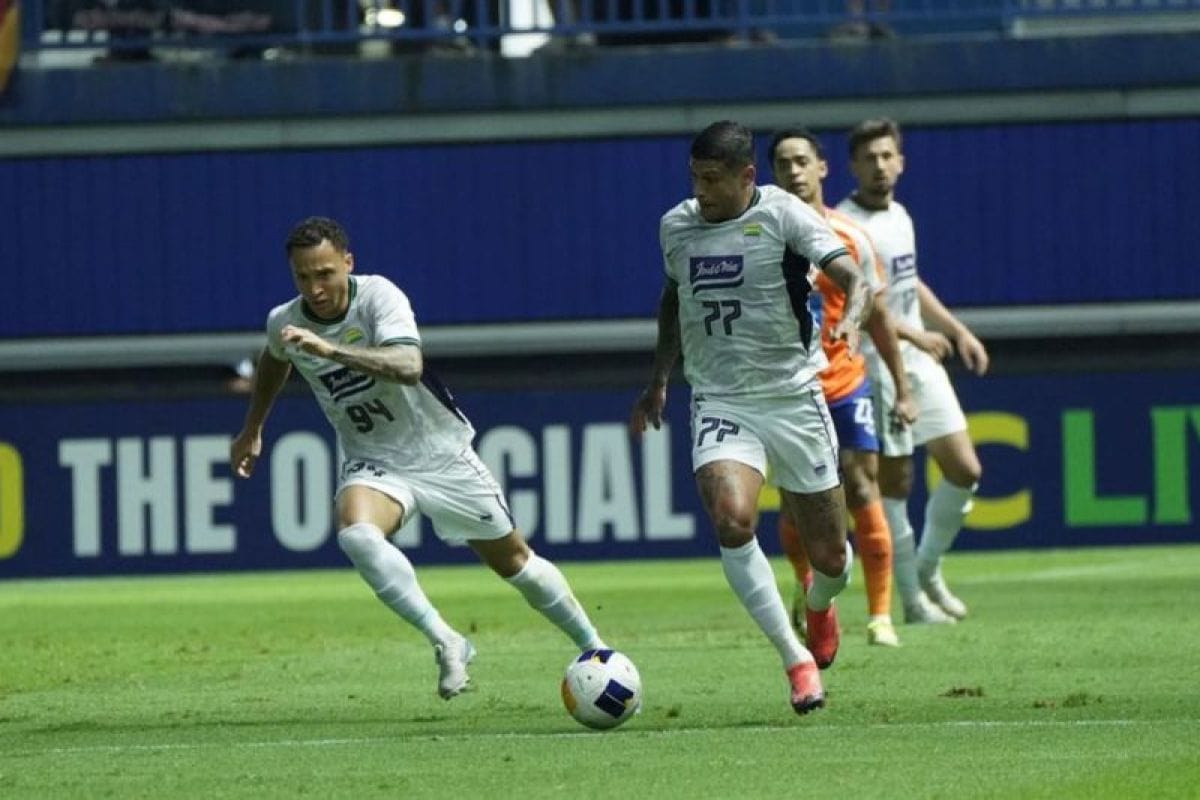 Persib Bandung di Ambang 16 Besar ACL 2: Magnet untuk Ole Romeny?