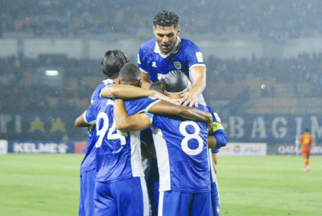 Persib Bandung Turunkan Kekuatan Penuh, Bidik Tiket Fase Gugur ACL Two Kontra Lion City Sailors