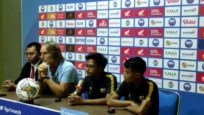 Tomas Trucha Siap Debut di Laga Dewa United vs PSM Makassar: Optimisme dan Persiapan Intensif Sang Pelatih Baru Tomas Trucha Siap Debut di Laga Dewa United vs PSM Makassar: Optimisme dan Persiapan Intensif Sang Pelatih Baru