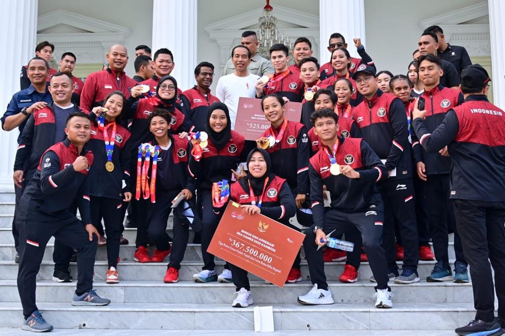 Jersey Kontingen Indonesia di SEA Games 2025: Lebih dari Sekadar Pakaian, Sebuah Simbol Semangat dan Identitas Bangsa
