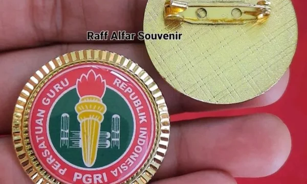 Guru Bahasa Indonesia Sekolah Menengah