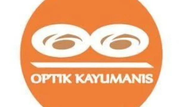 Karyawan Optik – Penjualan dan Layanan Pelanggan