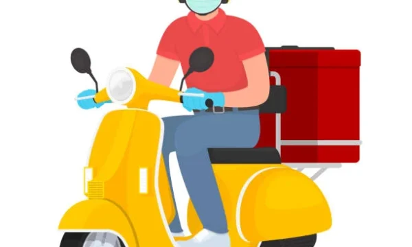Kurir Pengantar Barang Menggunakan Motor