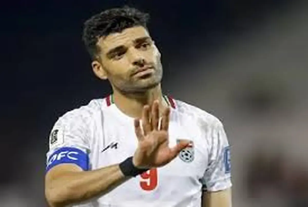 Mehdi Taremi Siap Gantung Sepatu Sepakbola Demi Bergabung dengan Militer Iran di Tengah Ketegangan Geopolitik