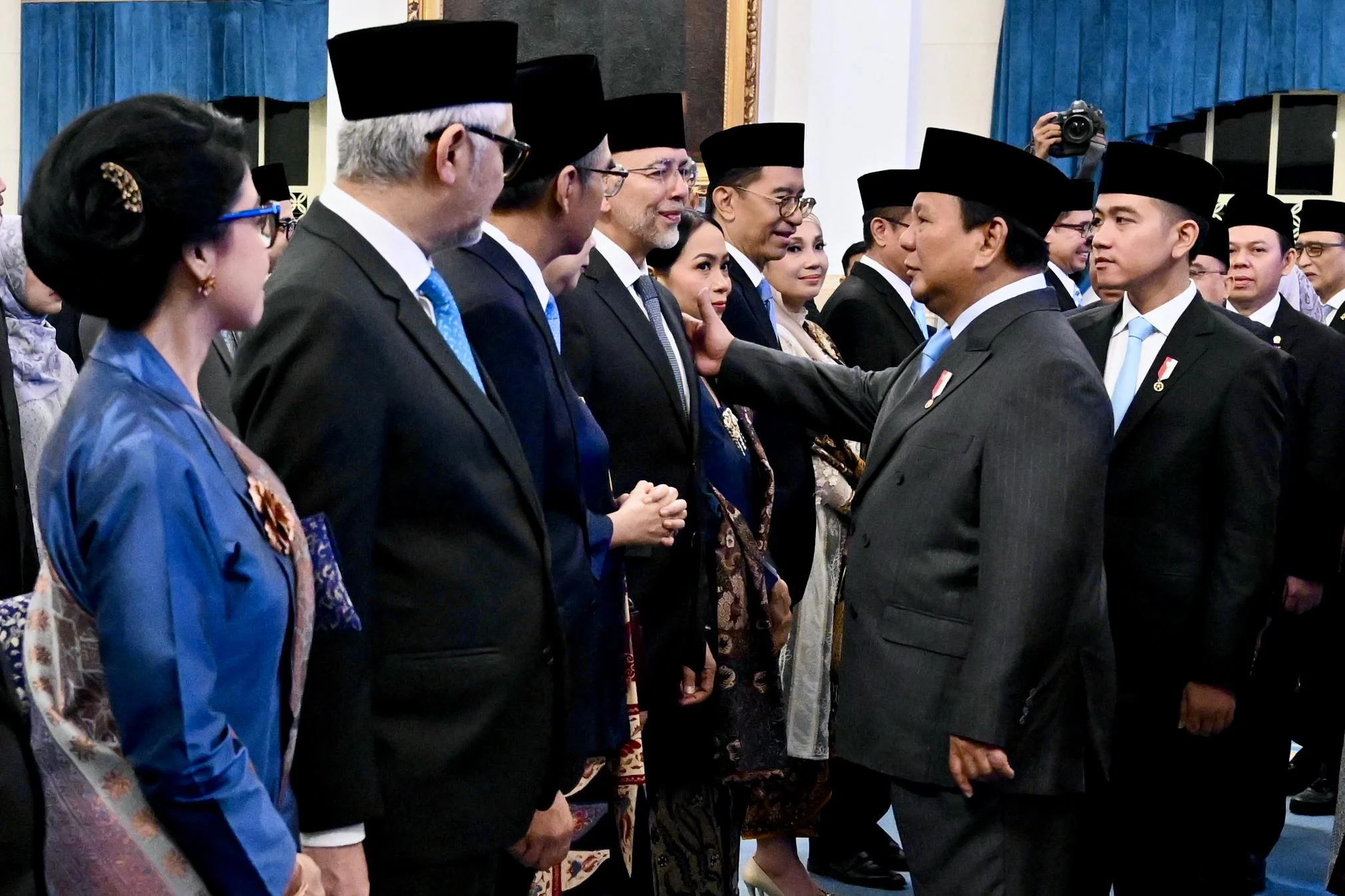 Presiden Prabowo Resmi Lantik Kepala Lembaga dan Duta Besar RI PRUDENSI Presiden Prabowo Resmi Lantik Kepala Lembaga dan Duta Besar RI PRUDENSI