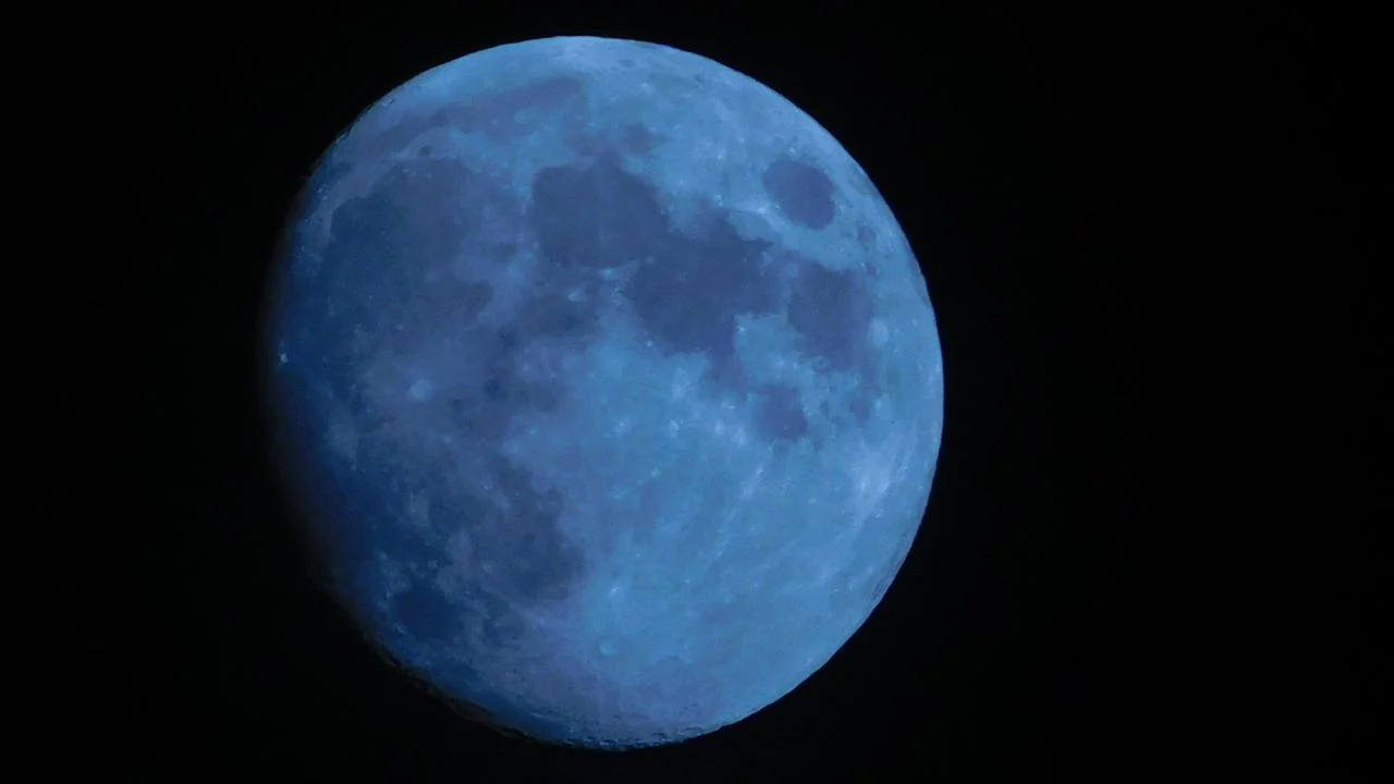 Fenomena Cold Moon 4 Desember 2025 Purnama Terakhir Tahun Ini Hiasi