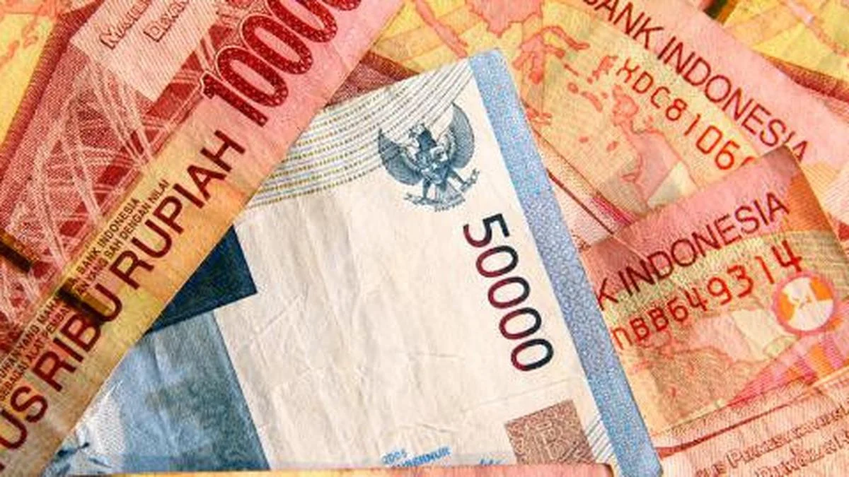 Kurs Rupiah Tembus 17 500 per USD Hari Ini 12 Mei 2026