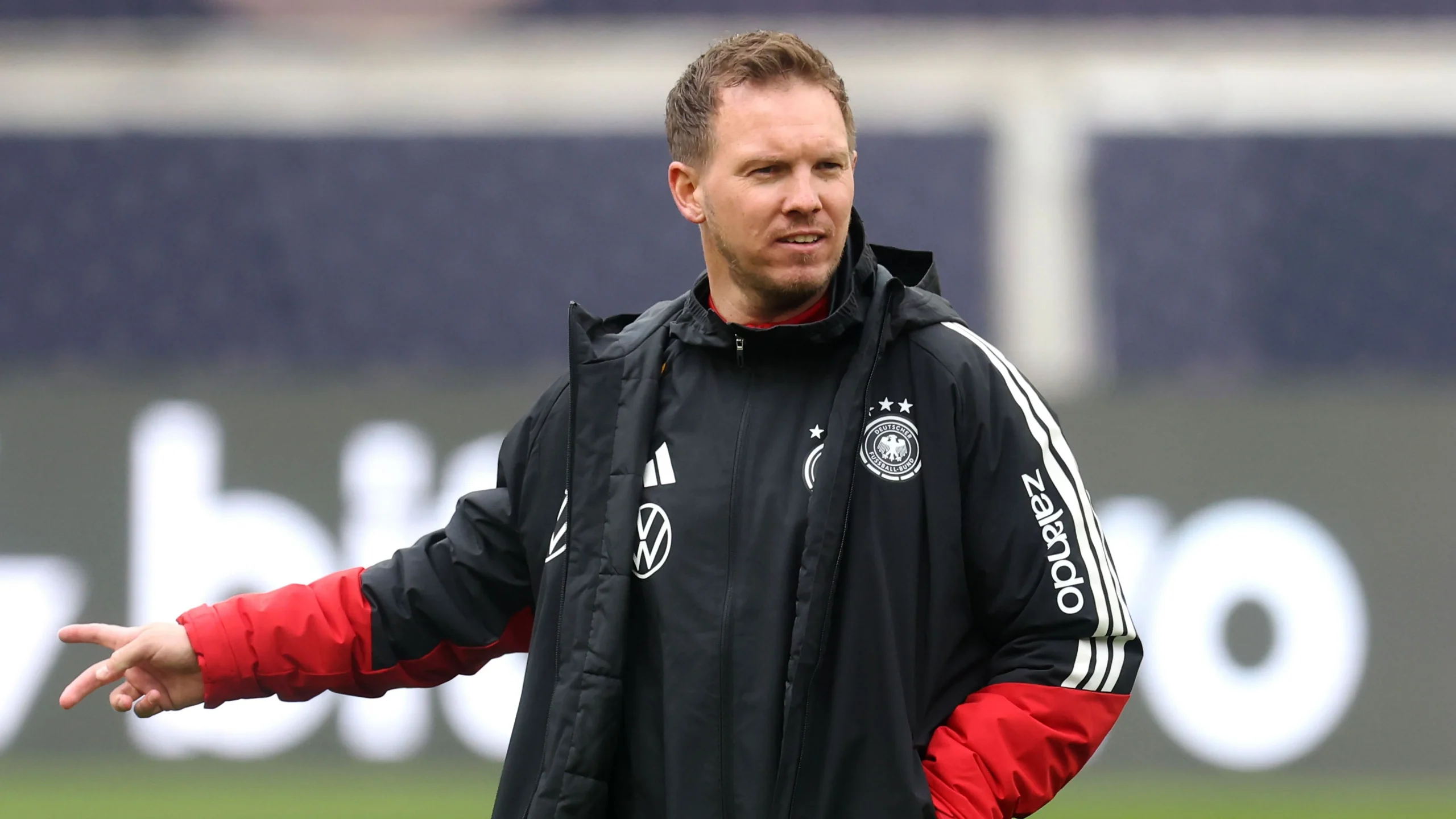 Bikin kita pusing - Julian Nagelsmann dituduh berbelit-belit dalam Bikin kita pusing - Julian Nagelsmann dituduh berbelit-belit dalam