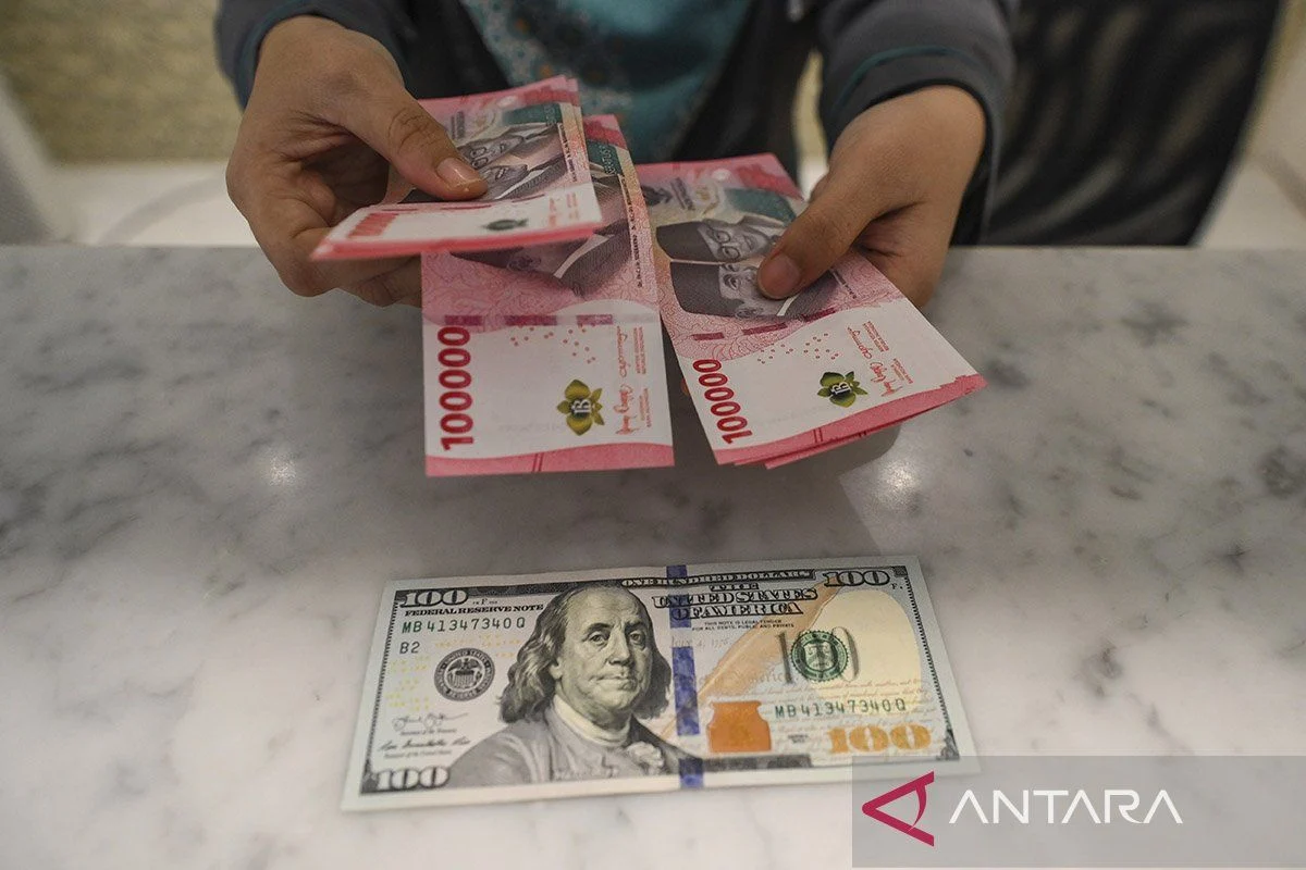 Rupiah hari ini menguat jadi Rp17 900 per dolar AS - ANTARA News Bangka