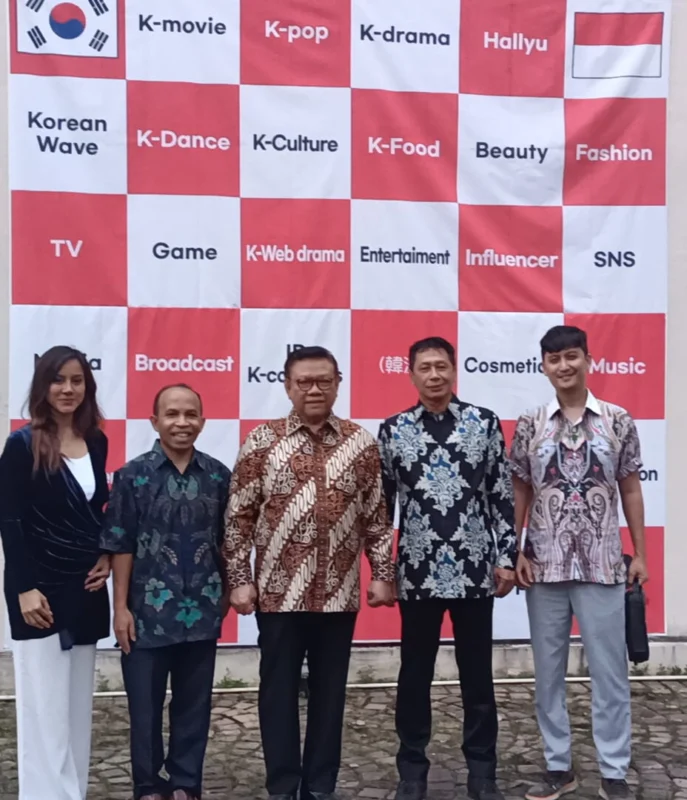 Manajer Toko Kreatif di PT. Korea Global Entertainment