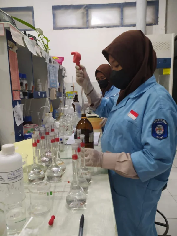 Quality Control Analyst – SMK Kimia